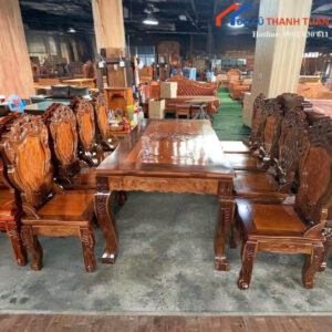 Bộ Bàn Ăn Luis 8 Ghế Chạm Khắc Tinh Xảo Mới 99%