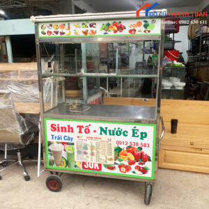 Quầy Bán Hàng Cũ Có Bánh Xe Tiện Di Chuyển