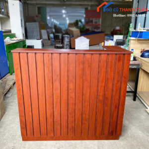 Thanh Lý Quầy Lễ Tân Màu Nâu Có Hộc Kéo Mới 99%