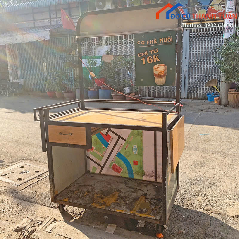 quay-takeaway-1m1x94x70-G2tr-3 Quầy Bán Hàng Cũ 1M1x94CM Thiết Kế Khung Sắt
