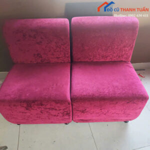 sofa-don-cu-boc-nhung-mau-do-co-tua-lung-em-ai