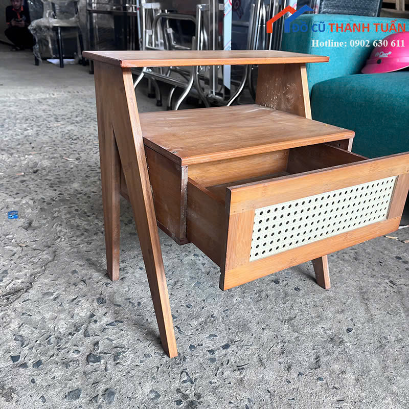tu-go-tre-250k-3 Tủ Đầu Giường Cũ Gỗ Tre Có Hộc Kéo Nhỏ Gọn