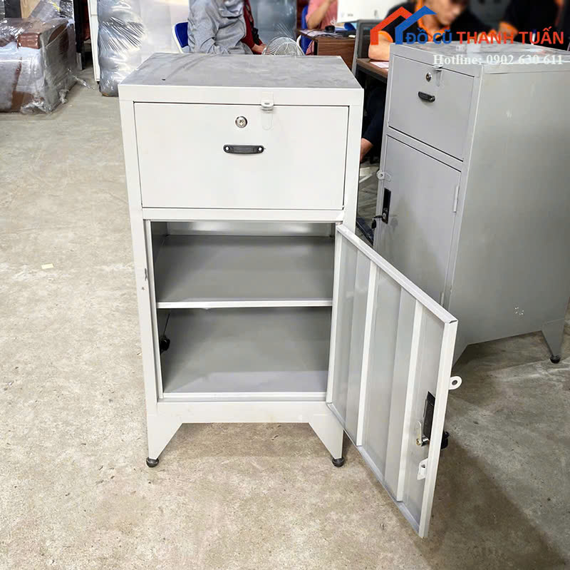 tu-ho-so-90x45x42-3 Thanh Lý Đồ Nội Thất Cũ - Chuyên Mua Bán Bàn Ghế Cũ Giá Tốt Nhất