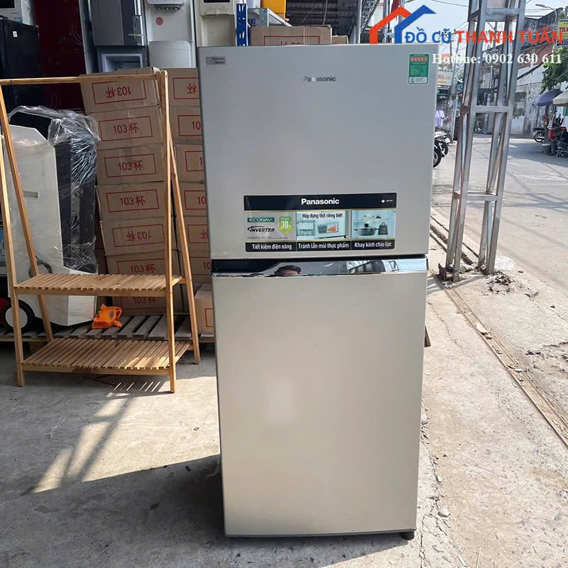 tu-lanh-cu-panasonic-mau-bac-thiet-ke-hien-dai