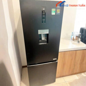 tu-lanh-aqua-cu-co-cam-ung-thiet-ke-2-ngan-hien-dai