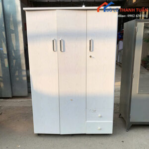 Tủ Quần Áo Cũ Màu Trắng Thiết Kế 3 Cánh Nhỏ Gọn