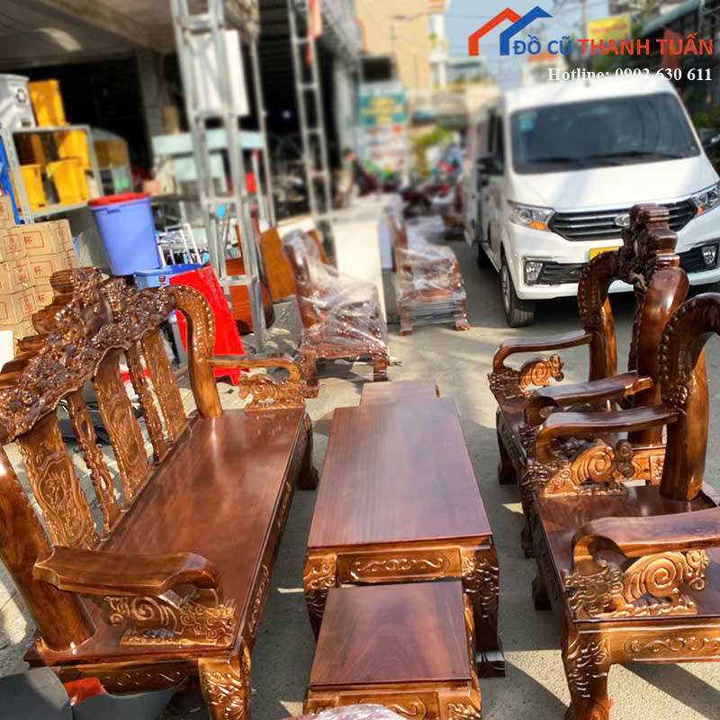 z7412166737093_976548e9e3a55582a8d1e8a79894836b Thanh Lý Salon Gỗ Chạm Rồng Tinh Xảo Mới 99%