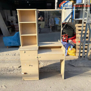 ban-trang-diem-cu-van-go-thiet-ke-nhieu-ngan