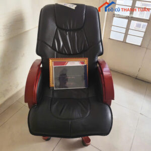 ghe-giam-doc-cu-boc-da-nga-lung-thu-gian