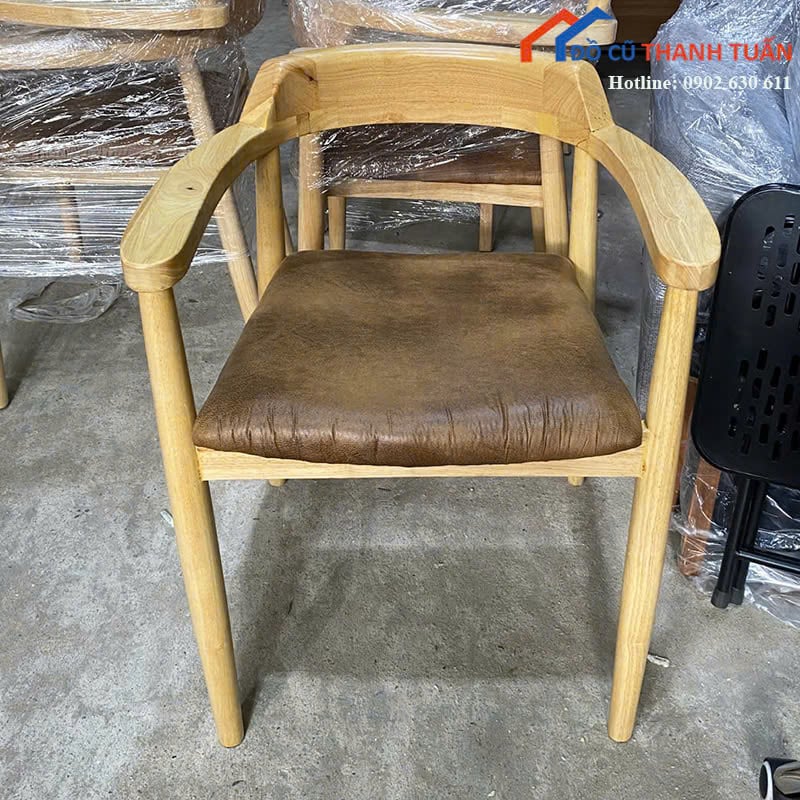 ghe-an-khung-go-bo-cong-moi-99-nhieu-mau