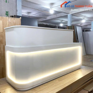 quay-le-tan-2mx1m1-mau-trang-bo-cong-co-led-moi-99