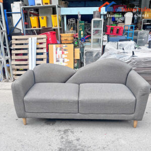 sofa-bang-cu-boc-vai-mau-xam-chan-go-chac-chan