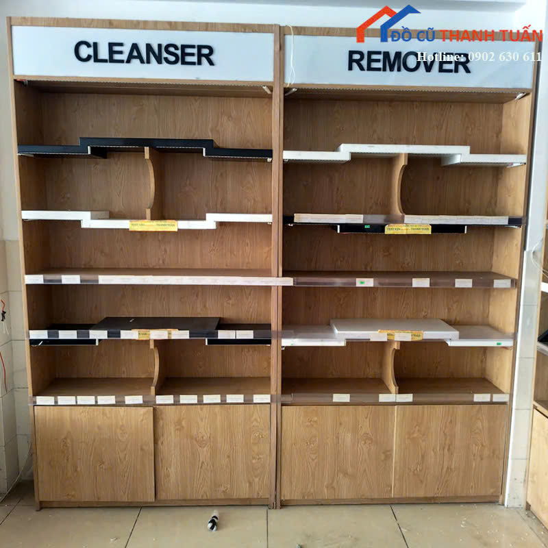 z7485990244385_483428e37cd29ae186469d542b5be4b9 Kệ Trưng Bày Cũ Thiết Kế Nhiều Ngăn Vân Gỗ Hiện Đại