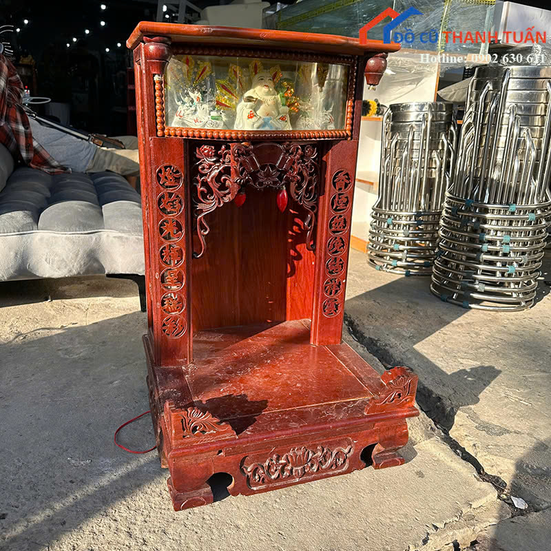 z7491700874657_f3f56cb9b614ffd5631ff7bf7de8ba0a Bàn Thờ Gỗ Cũ Màu Nâu Chạm Rồng Tinh Xảo