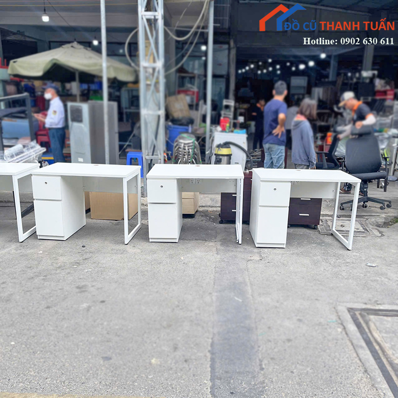 ban-lam-viec-cu-1mx60cm-mau-trang-co-hoc-2 Thanh Lý Đồ Nội Thất Cũ - Chuyên Mua Bán Bàn Ghế Cũ Giá Tốt Nhất