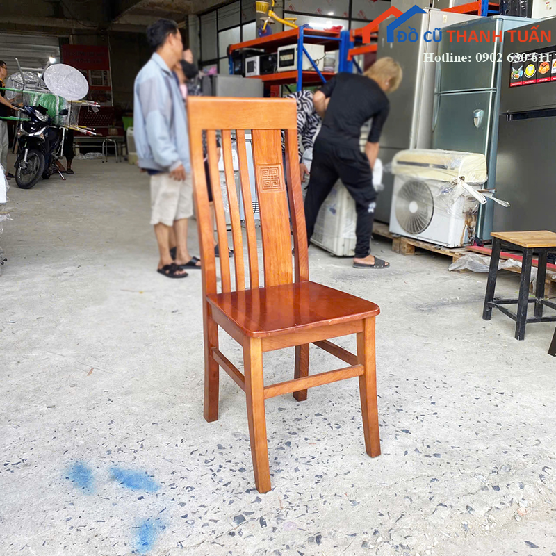 ghe-an-go-cu-thiet-ke-tua-lung-cao-co-dien-3 Ghế Ăn Gỗ Cũ Thiết Kế Tựa Lưng Cao Cổ Điển