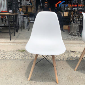 Ghế Cafe Cũ Màu Trắng Thiết Kế Chân Gỗ Chắc Chắn