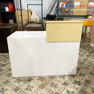 Quầy Lễ Tân 1M2x60CM Phối Trắng Sang Trọng Mới 99%