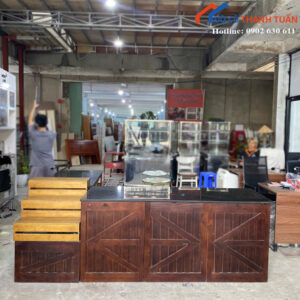Quầy Lễ Tân Cũ 2M45x1M9 Thiết Kế Góc L Nhiều Ngăn
