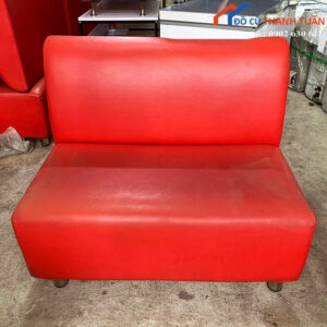 Sofa Đơn Cũ 1Mx80CM Màu Đỏ Kiểu Dáng Đơn Giản