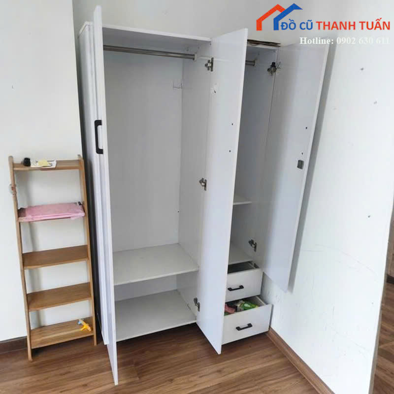 tu-nhua-cu-1m8x1m-mau-trang-thiet-ke-3-canh-2 Thanh Lý Đồ Nội Thất Cũ - Chuyên Mua Bán Bàn Ghế Cũ Giá Tốt Nhất