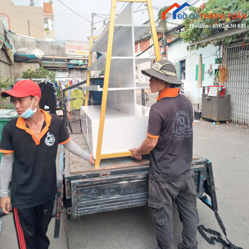 z7593435639021_01ed8f5aeca185ff5db6c9dfa5ed6767 Nhập Và Xuất Hàng Cho Khách Mỗi Ngày Ở Đồ Cũ Thanh Tuấn