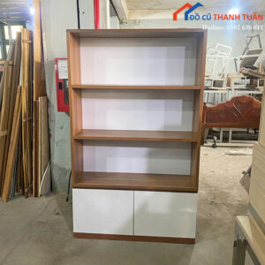 Tủ Trưng Bày Cũ 1M8x1M3 Thiết Kế 3 Tầng Hiện Đại