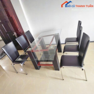 bo-ban-an-cu-mat-kinh-kem-6-ghe-mau-den-hien-dai-1-300x300 Ghế Gỗ Quán Ăn Nhà Hàng Tồn Kho Thanh Lý