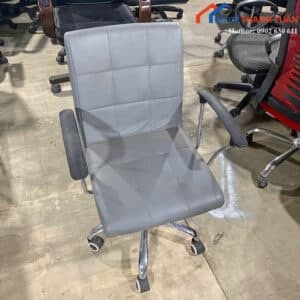 Ghế Văn Phòng Cũ Bọc Dạ Màu Xám Chân Xoay