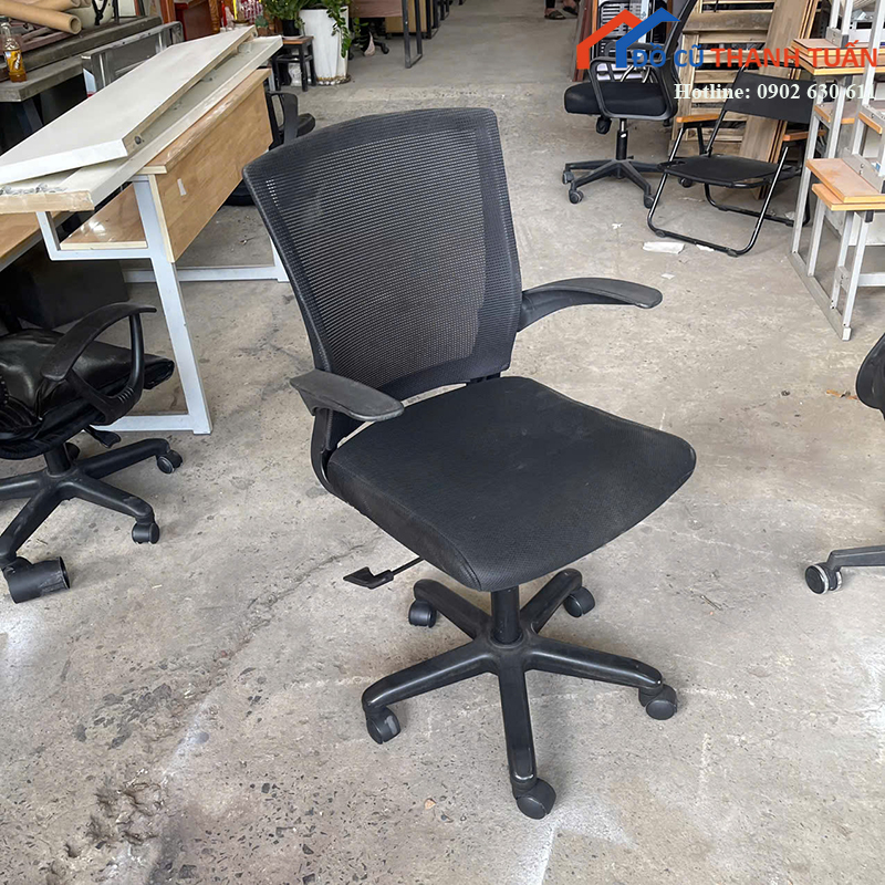 ghe-van-phong-cu-co-tay-vin-nhat-len-tien-loi (3)