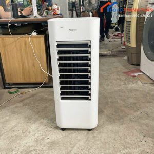 Máy Làm Mát Gree Cũ Màu Trắng Nhỏ Gọn