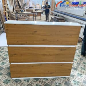 Quầy Lễ Tân 1M24x75CM Màu Nâu Phối Trắng Mới 99%