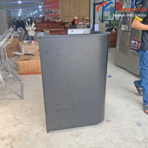 Quầy Lễ Tân Cũ 1M1x78CM Màu Đen Bo Cong Hiện Đại