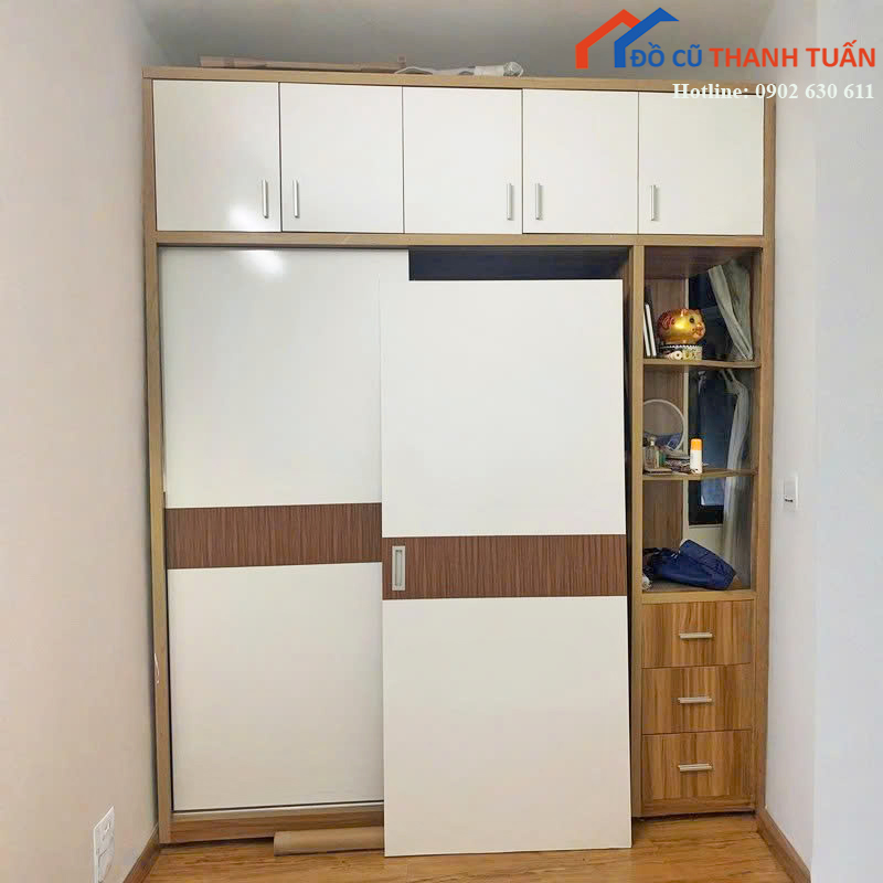 tu-quan-ao-cu-thiet-ke-canh-lua-kem-ke-ben-2 Thanh Lý Đồ Nội Thất Cũ - Chuyên Mua Bán Bàn Ghế Cũ Giá Tốt Nhất