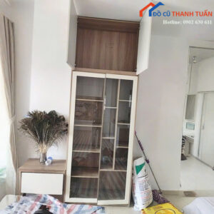 Tủ Trưng Bày Cũ 2M8x1M4 Thiết Kế Có Kệ Trên