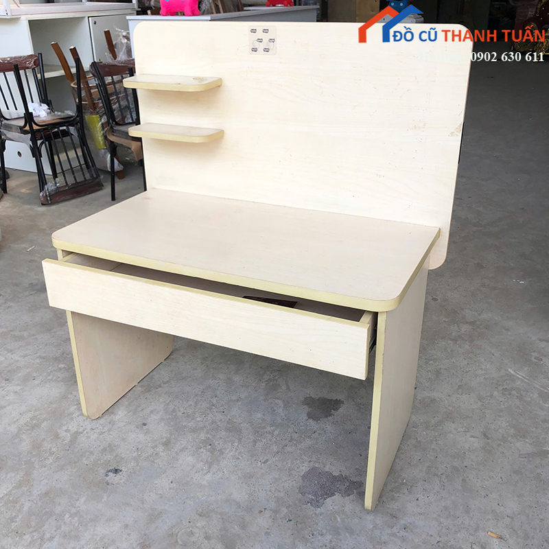 ban-hoc-sinh-cu-1m15x95cm-co-hoc-chua-do-tien-loi-3 Bàn Học Sinh Cũ 1M15x95CM Có Hộc Chứa Đồ Tiện Lợi