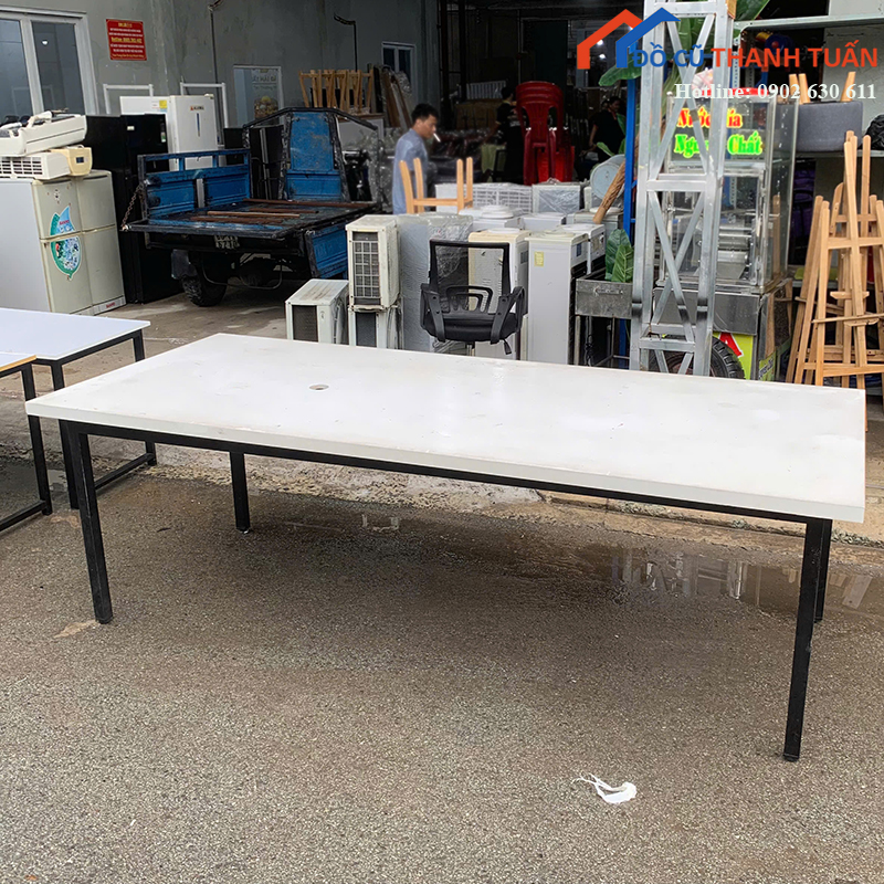 ban-hop-van-phong-cu-2m4x1m-gia-re (4)