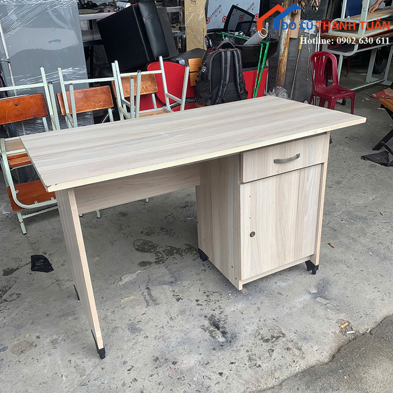 ban-lam-viec-cu-1m2x60cm-co-hoc-tu-gia-re-2 Thanh Lý Đồ Nội Thất Cũ - Chuyên Mua Bán Bàn Ghế Cũ Giá Tốt Nhất