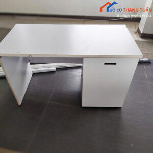 Bàn Làm Việc Cũ 1M2x60CM Không Hộc Kèm Cabin