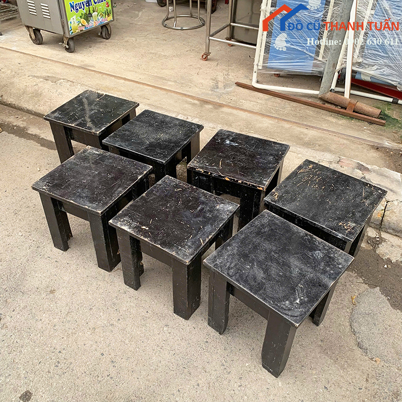 ghe-don-cu-dang-vuong-mau-den-gia-re-2 Ghế Đôn Cũ Dáng Vuông Màu Đen Giá Rẻ