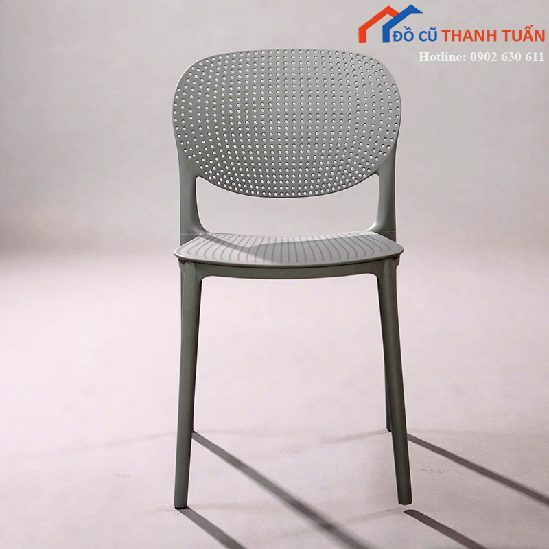 ghe-nhua-duc-kieu-dang-hien-dai-moi-99-7 Ghế Nhựa Đúc Thiết Kế Tối Giản Phù Hợp Nhiều Không Gian Mới 99%