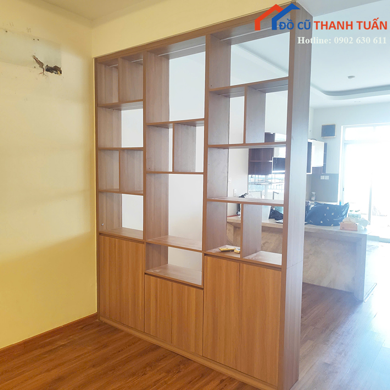 ke-trung-bay-cu-2m6x2m-thiet-ke-nhieu-ngan-hien-dai-2 Kệ Sách Cũ 2M6x2M Thiết Kế Nhiều Ngăn Hiện Đại