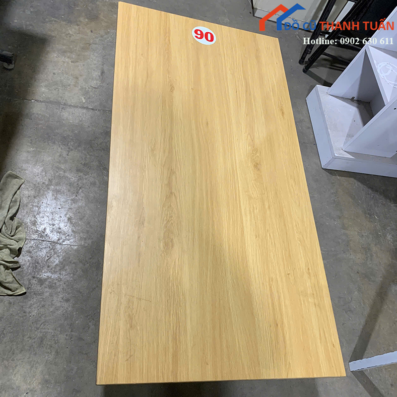 ban-bet-cu-1m2x60cm-phong-cach-hien-dai (4)
