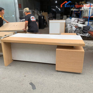 Bàn Giám Đốc Cũ 2Mx90CM Mặt Rộng Có Tủ Phụ Bên Hông