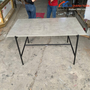 ban-lam-viec-cu-1m4x80cm-mat-xam-chan-sat-den-1-300x300 Thanh Lý Đồ Nội Thất Cũ - Chuyên Mua Bán Bàn Ghế Cũ Giá Tốt Nhất