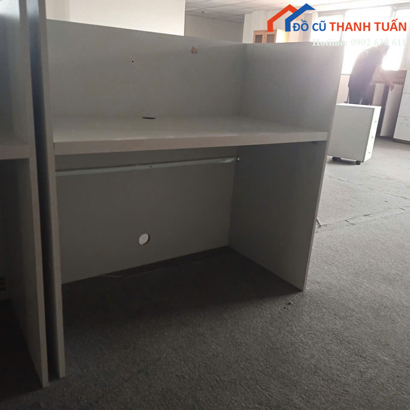 ban-quay-lam-viec-cu-1m15-co-vach-ngan-cao-3 Thanh Lý Đồ Nội Thất Cũ - Chuyên Mua Bán Bàn Ghế Cũ Giá Tốt Nhất