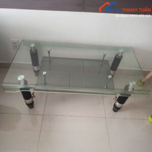 Bàn Sofa Cũ Mặt Kính Chân Trụ Đen Bạc