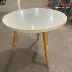 Bàn Sofa Cũ Mặt Tròn Màu Trắng Chân Gỗ Gọn Đẹp