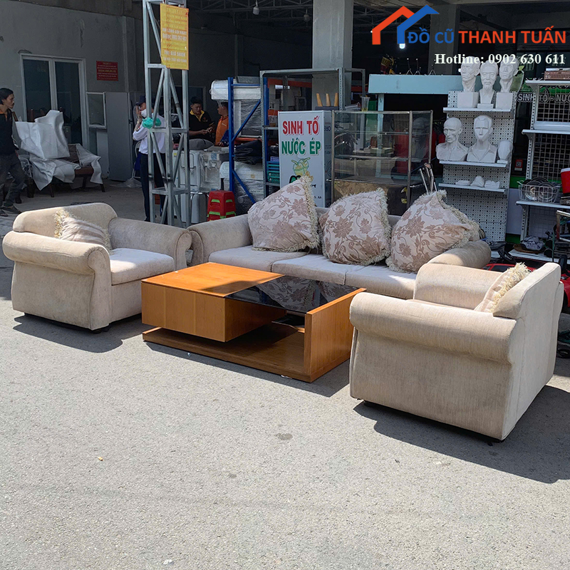bo-sofa-cu-co-goi-tua-hoa-van-sang-dep-7 Thanh Lý Đồ Nội Thất Cũ - Chuyên Mua Bán Bàn Ghế Cũ Giá Tốt Nhất