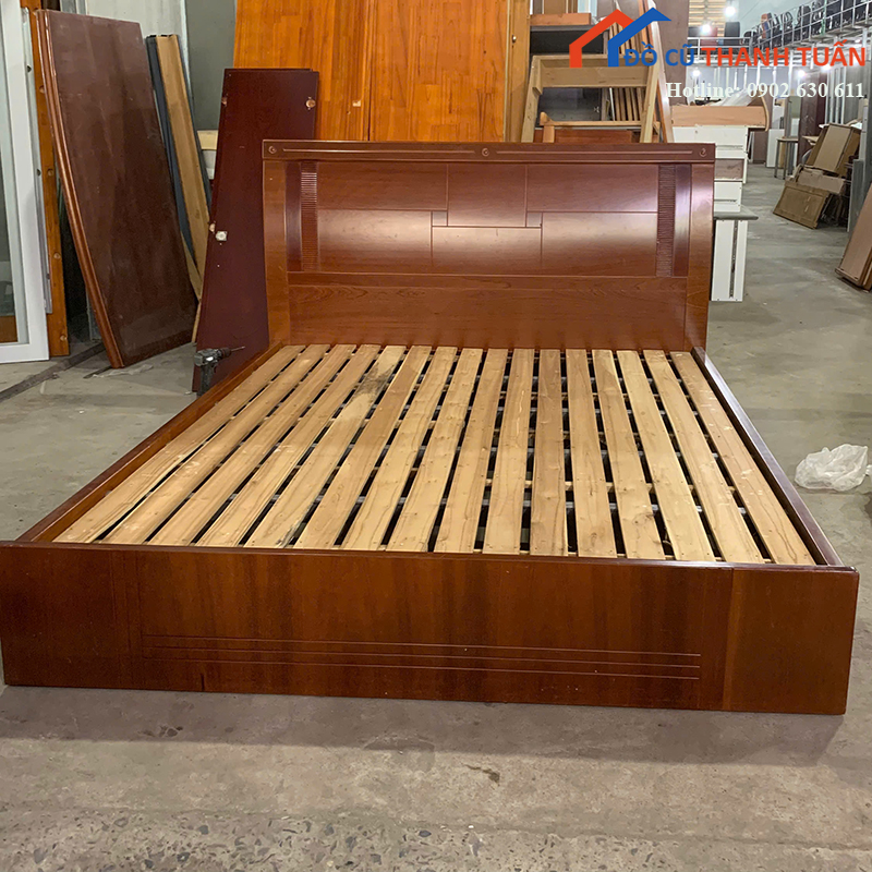 giuong-ngu-cu-1m6x2m-mau-nau-van-go-dep-1 Thanh Lý Đồ Nội Thất Cũ - Chuyên Mua Bán Bàn Ghế Cũ Giá Tốt Nhất